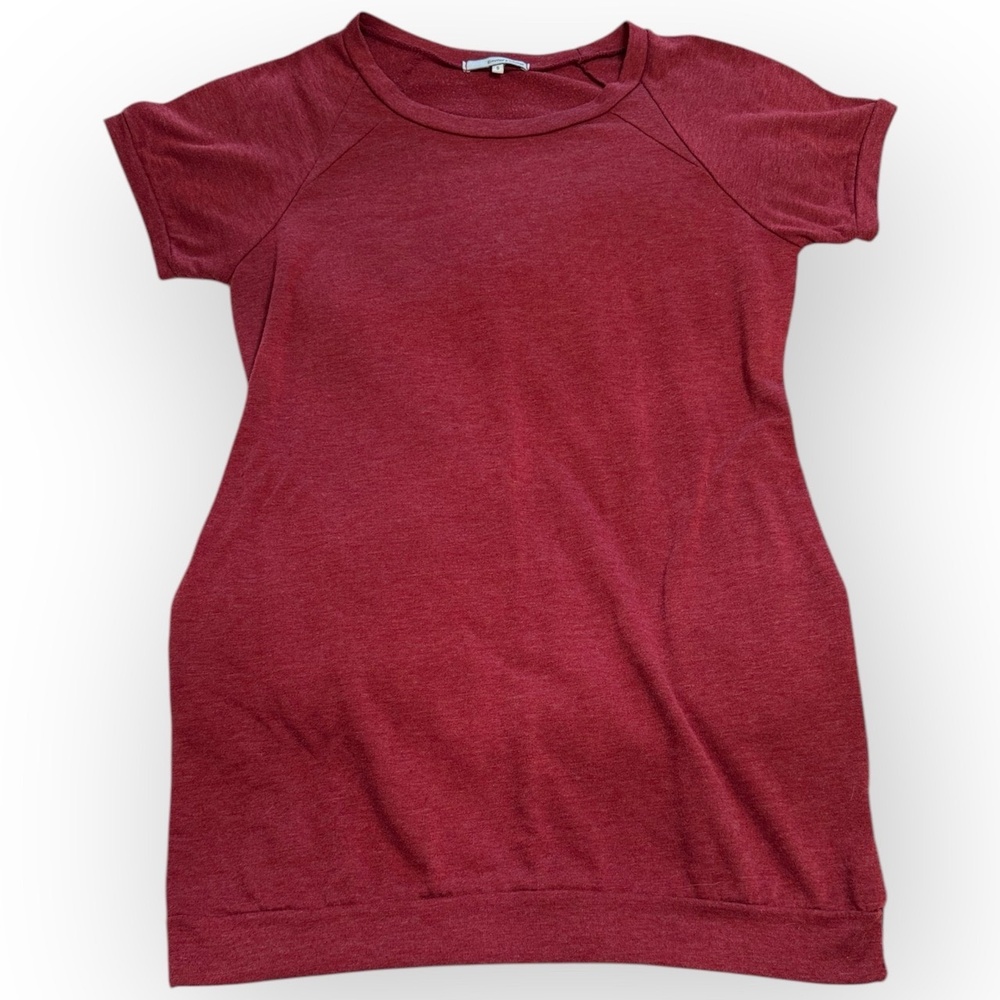 EUC Emma’s Closet Women’s Red Round Neck Short Sleeve Pullover T-Shirt Small